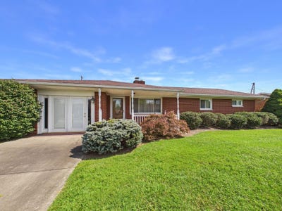 /international/us/707-e-3rd-street-south-point-oh-110110167422/