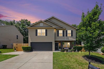 /international/us/707-markham-circle-moore-sc-110109212241/