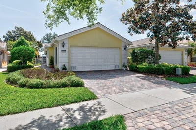 /international/us/4949-corsica-square-vero-beach-fl-110107383561/