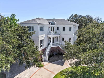 /international/us/90-swan-point-trail-georgetown-sc-110120064965/