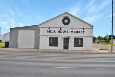 /international/us/1002-n-main-street-friona-tx-110104782868/