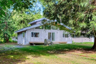 /international/us/151-park-drive-point-roberts-wa-110107966018/