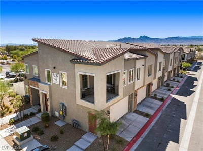 /international/us/7222-n-decatur-boulevard-north-las-vegas-nv-110120421794/