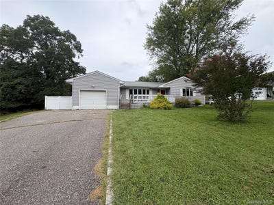 /international/us/9-harrison-avenue-east-setauket-ny-110110296897/
