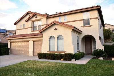 /international/us/24094-safiro-court-wildomar-ca-110102652651/
