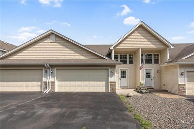 /international/us/5674-sherman-oaks-road-stacy-mn-110101151028/