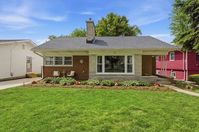/international/us/263-hill-avenue-glen-ellyn-il-110108349207/