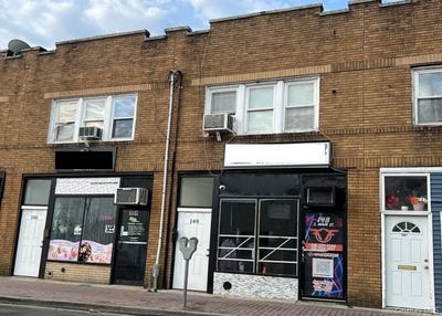 /international/us/148-150-s-main-street-freeport-ny-110110368668/