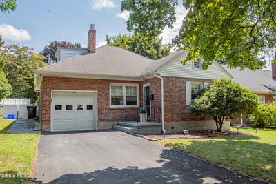 /international/us/26-center-view-drive-troy-ny-110101371490/?lang=zh-tw