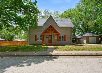 /international/us/305-n-pike-avenue-bolivar-mo-110099181558/?lang=en