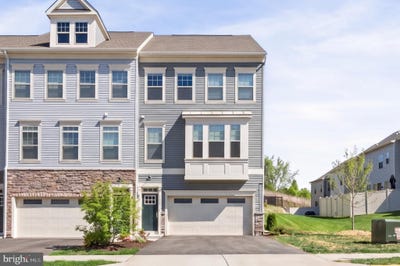 /international/us/1210-creek-bank-drive-stafford-va-110107898114/