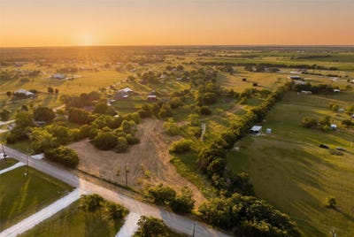 /international/us/1600-culpepper-lane-china-spring-tx-110107828780/