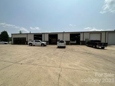/international/us/7709-park-place-road-york-sc-110086126241/