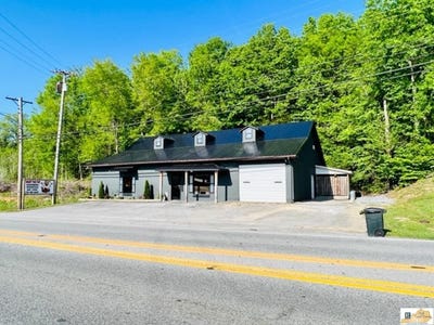 /international/us/526-columbia-highway-greensburg-ky-110100339701/