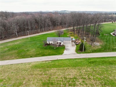 /international/us/8721-camp-road-nw-dundee-oh-110107174418/