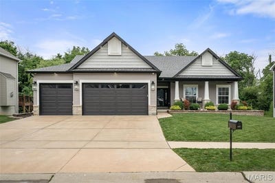 /international/us/1657-westlake-ct-court-pacific-mo-110108358099/