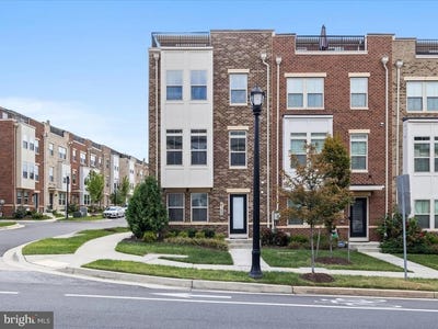 /international/us/6100-northwest-drive-hyattsville-md-110120425105/