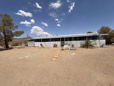 /international/us/6975-w-cinch-drive-dolan-springs-az-110109545249/