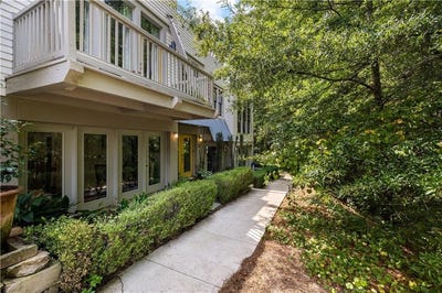 /international/us/9121-selborne-lane-chattahoochee-hills-ga-110110066826/