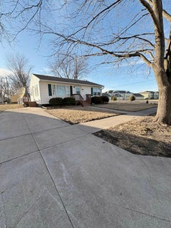 /international/us/1020-witter-street-storm-lake-ia-110106040492/