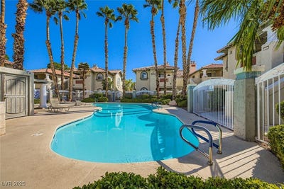 /international/us/6800-elm-creek-drive-las-vegas-nv-110102400423/