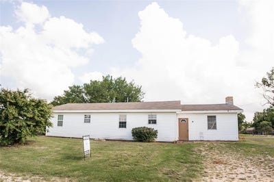 /international/us/309-w-mill-street-montague-tx-110101051115/