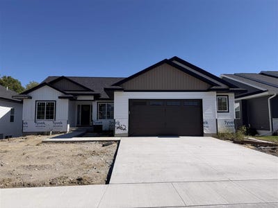 /international/us/262-chadwick-ln-iowacity-ia-110106590533/