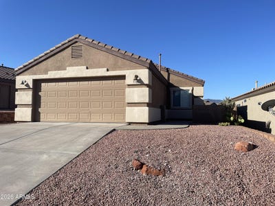 /international/us/4981-e-catalina-court-cornville-az-110108661036/