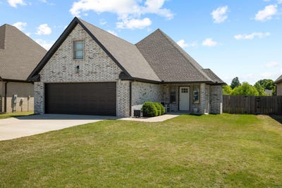 /international/us/924-sandra-ln-jonesboro-ar-110108094676/