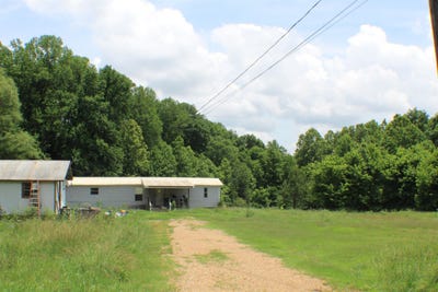 /international/us/2456-ray-bluff-rd-unincorporated-tn-110108364154/