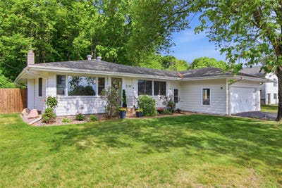 /international/us/3308-fairfax-street-eau-claire-wi-110108616655/?lang=th