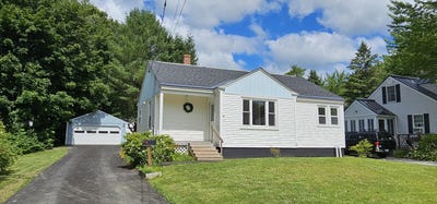 /international/us/12-tardiff-street-waterville-me-110101102254/?lang=de