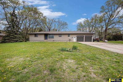 /international/us/6750-military-avenue-fremont-ne-110099013218/