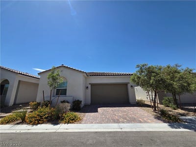 /international/us/8705-marcana-street-las-vegas-nv-110108032870/
