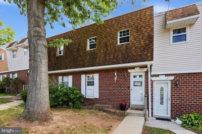 /international/us/736-village-lane-pottstown-pa-110109035137/