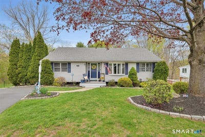 /international/us/197-dana-lane-meriden-ct-110107688585/