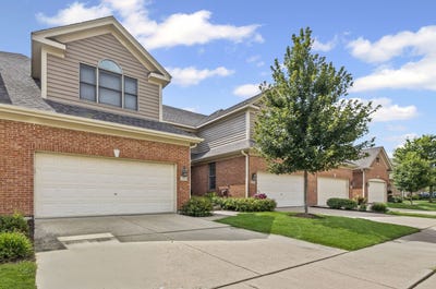 /international/us/3733-king-george-lane-st-charles-il-110100979980/