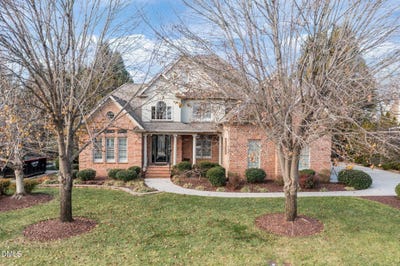 /international/us/1012-mill-pointe-way-elon-nc-110104418574/