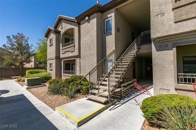 /international/us/8250-n-grand-canyon-drive-las-vegas-nv-110099291016/