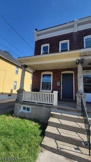 /international/us/244-irwin-st-phillipsburg-town-nj-110109567775/
