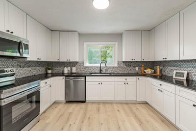 /international/us/208-flora-circle-chattanooga-tn-110109065711/