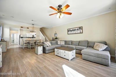 /international/us/7469-red-crane-lane-jacksonville-fl-110101037621/