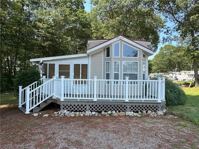 /international/us/118-dunns-corner-road-westerly-ri-110101258392/?lang=id