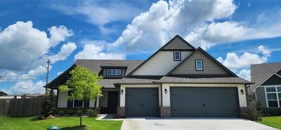/international/us/911-e-fulton-court-broken-arrow-ok-110101196170/