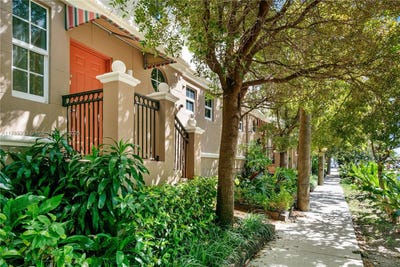 /international/us/3232-sw-22nd-ter-miami-fl-110098083804/