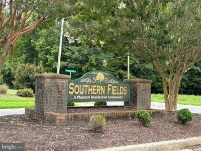 /international/us/1920-n-old-mill-drive-pocomoke-city-md-110101022053/?lang=id