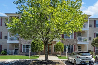 /international/us/219-sophee-lane-lakewood-nj-110102010504/