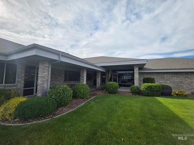/international/us/1415-n-fillmore-st-twin-falls-id-110108489554/