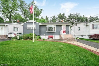 /international/us/202-colonial-ave-saddle-brook-twp-nj-110108295639/