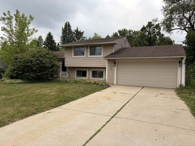 /international/us/3090-ripple-way-white-lake-mi-110109633406/